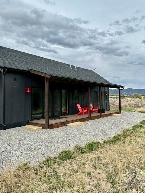 Outdoor lounge